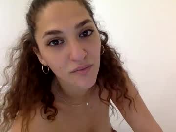 girl cam all day emmababy2322 image #9543209