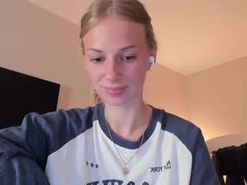 girl cam all day magic_couple13 image #7731012