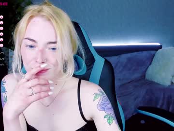 girl cam all day sedwunder image #2272717