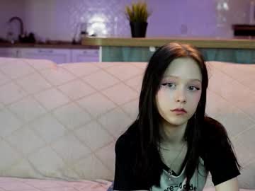 girl cam all day garynbinford image #9358857
