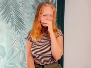 girl cam all day elwynacroyle image #7984847