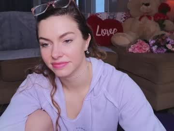 girl cam all day chroniclove image #8809507