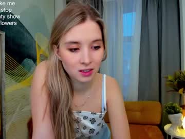 girl cam all day milablush image #3645679