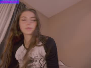 girl cam all day chroniclove image #3091534
