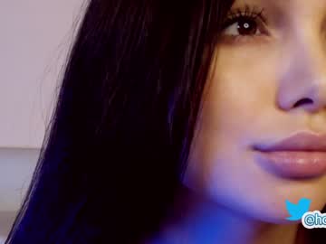 girl cam all day hollyextra image #3390840