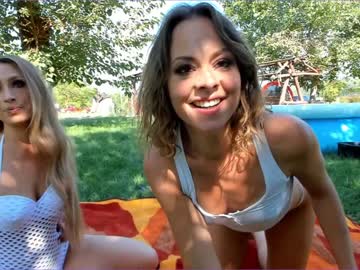couple cam all day davids_angelsxxx image #2542559