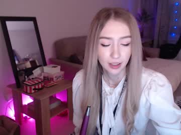 girl cam all day gudeeetama image #269638