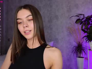 girl cam all day nika_lodge image #4004952