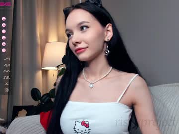 girl cam all day riskyproject image #4617123