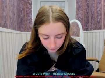 girl cam all day kira_coy_ image #1931094