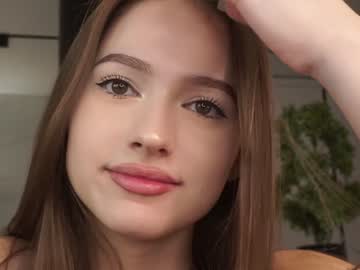 girl cam all day hecola image #8737946