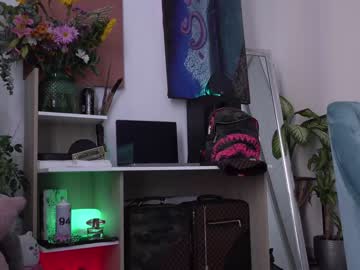 girl cam all day beyllove_d image #3617971