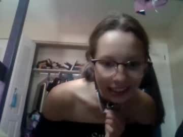girl cam all day little_and_petite image #4505250