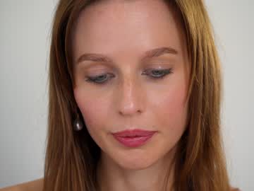 girl cam all day ellaa91 image #2056336