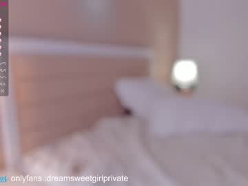girl cam all day dreamsweetgirl image #2271580