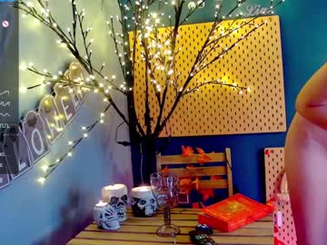 girl cam all day careful_i_bite image #2994436