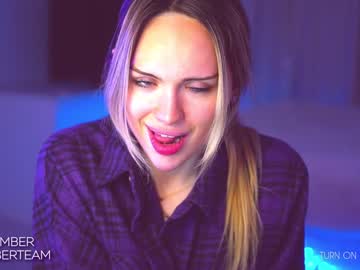 girl cam all day emmber image #2646553