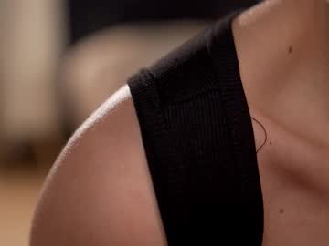 girl cam all day villanelle_l image #8981559