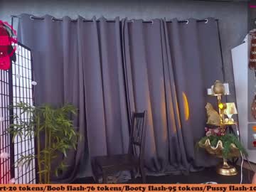 girl cam all day monkeylina image #2570804