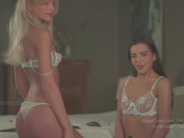 girl cam all day _2strangers image #9452021