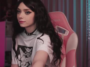 girl cam all day holliwould_ image #7177612
