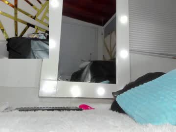 girl cam all day msschloe_ image #2136779