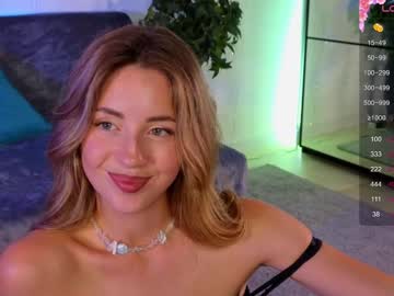 girl cam all day emmi_rosee image #7634592