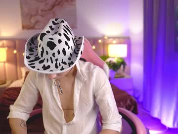 man cam all day call__me_leo image #8067078