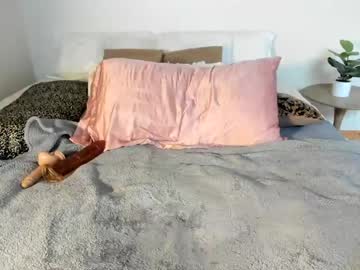 girl cam all day sexxylaurab image #9311391