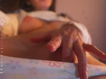 girl cam all day lucie_beltran image #9342043