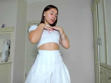 girl cam all day eleonora_linn image #2678408