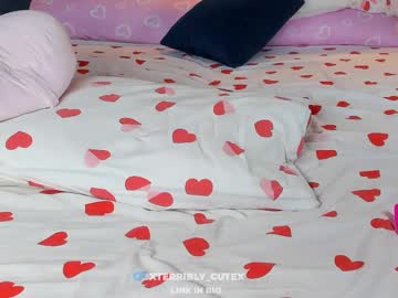 girl cam all day excellent_ella image #9689987