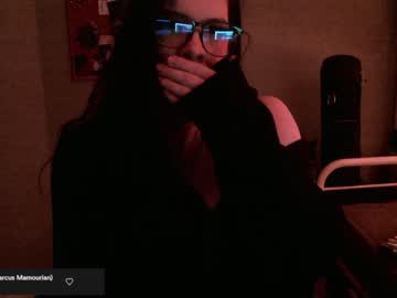 tranny cam all day dumbsushiskye image #3434525