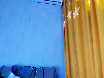 girl cam all day bboobscarol_ image #3338733