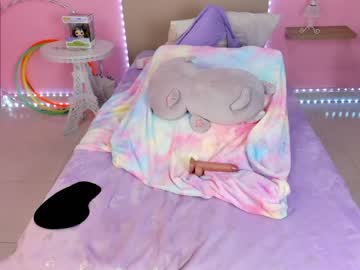 girl cam all day little_effy18 image #2546513