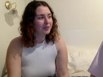 girl cam all day lloco4coco image #2284476