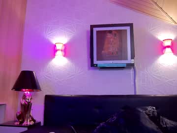 girl cam all day immature_babyy image #976715