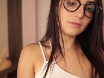 girl cam all day annie_dreams image #2467415