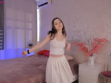 girl cam all day keylalong image #4207068