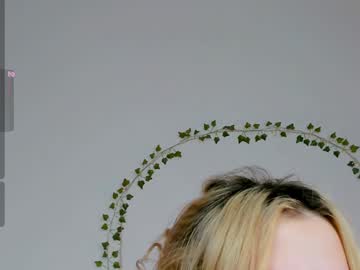 girl cam all day little_anitta image #8810987