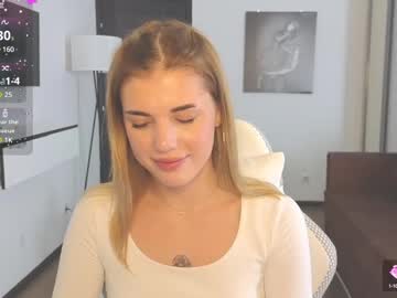 girl cam all day adri_dream image #9263094