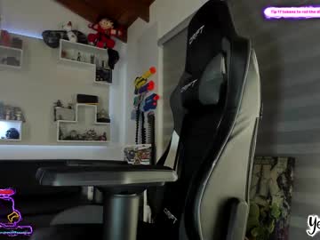 girl cam all day yesikasaenz image #315149