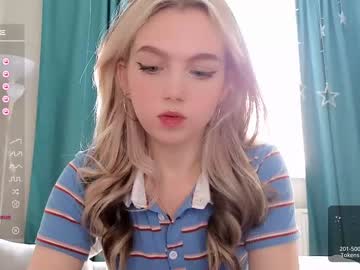 girl cam all day small_blondee image #5275842