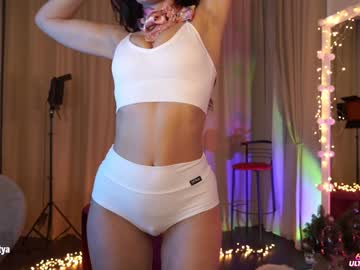 girl cam all day sweety_rinushka_ image #885394