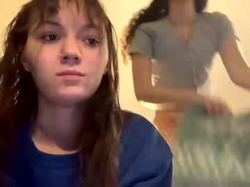 girl cam all day kylieexoxoxo2432 image #6113835