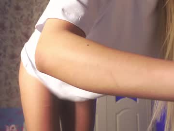 girl cam all day lesi_moonie image #8189626