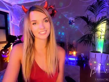 girl cam all day phoenix_taylor image #226910