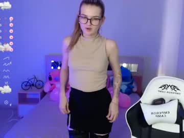 girl cam all day amelialuck image #3743530