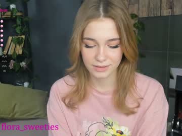girl cam all day thomashelena image #1306254