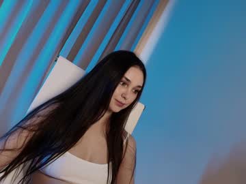 girl cam all day hollyextra image #9464799